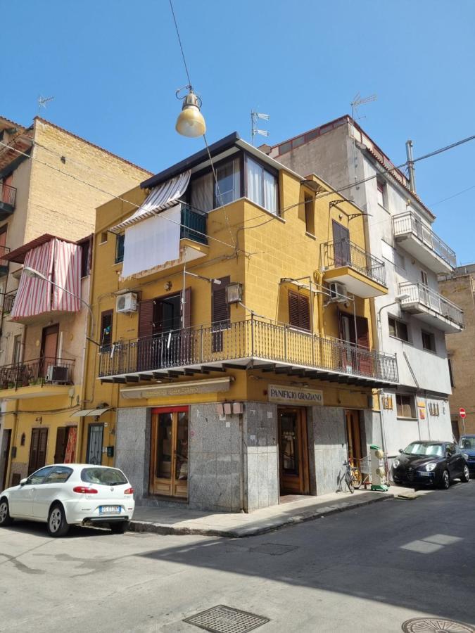 Ferienwohnung L'Angolo Dei Barcaioli Palermo Exterior foto